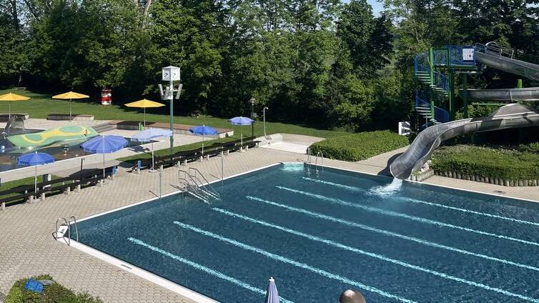 Freibad Schwimmbecken Nordwesten