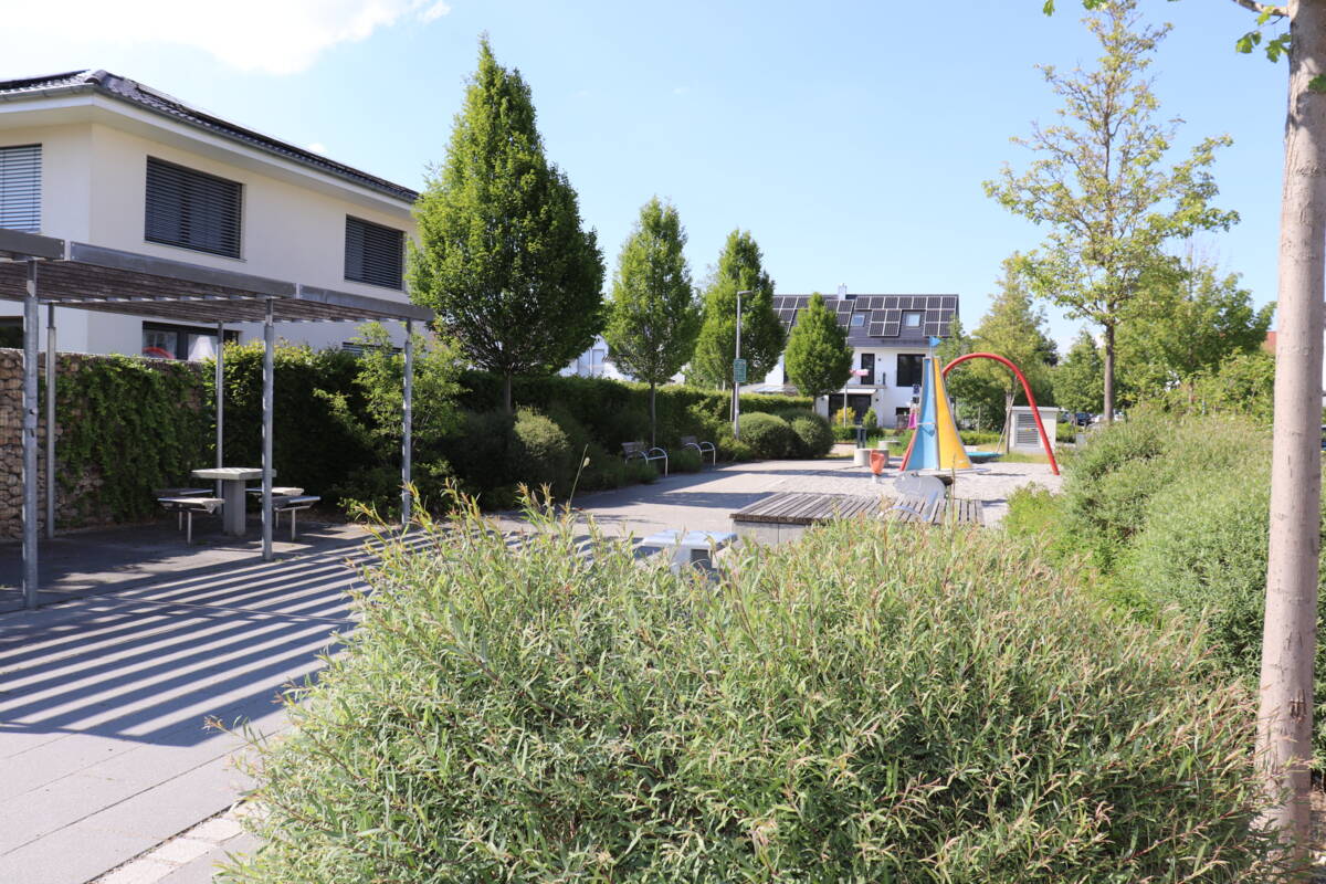 Pfingstrosenstraße_Spielplatz